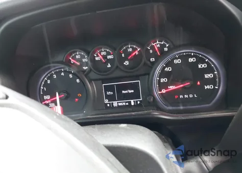 2020 Chevrolet Silverado 1500 4Wd Short Bed Custom z USA, uszkodzony, nr VIN 3GCPYBEK2LG167490